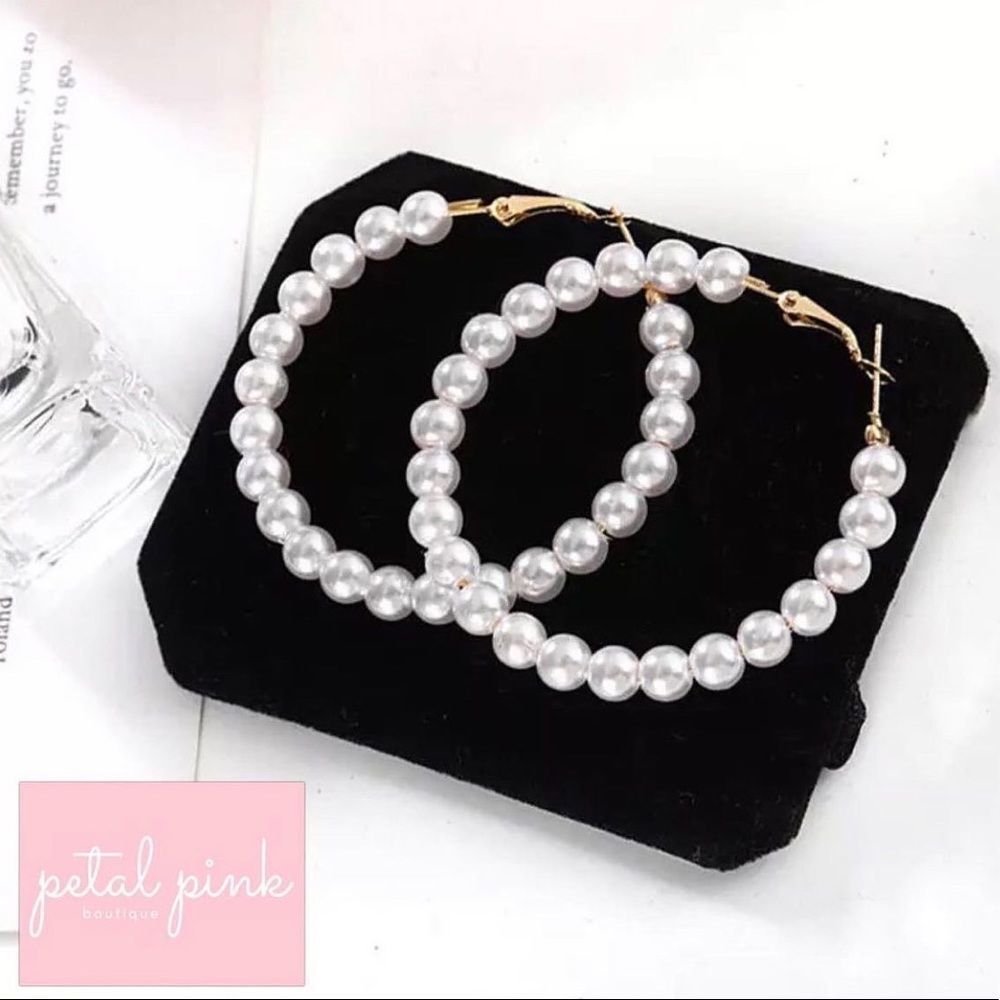 Pearl Circle Earrings